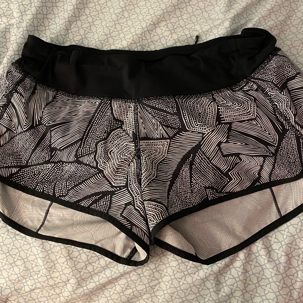 Lululemon speed up shorts